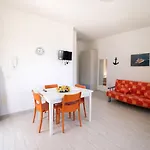 Cala Greca Vacanze 펜션