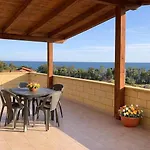 펜션 Cala Greca Vacanze 카포 리주토