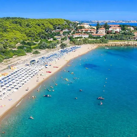 Cala Greca Vacanze בית נופש *