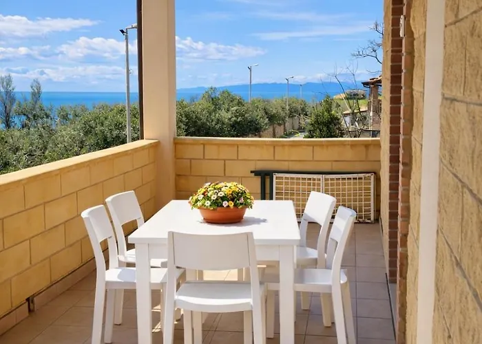 Cala Greca Vacanze קאפו ריצוטו