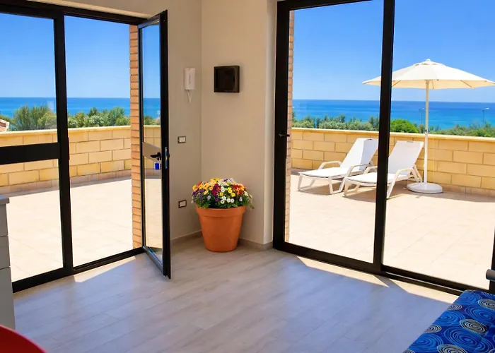 בית נופש Cala Greca Vacanze *