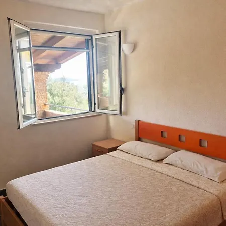 度假居 Cala Greca Vacanze 伊索拉迪卡波里祖托